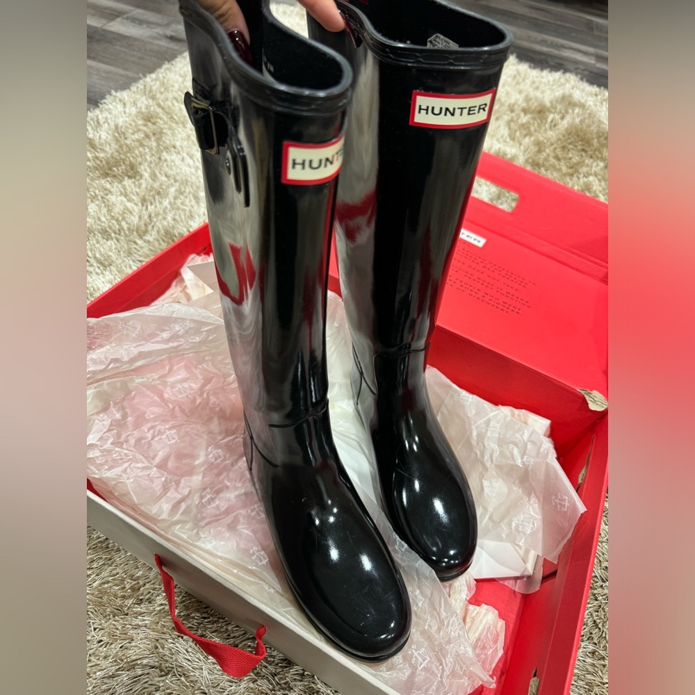 women hunter original refined gloss rain boots size 6 worn only twice